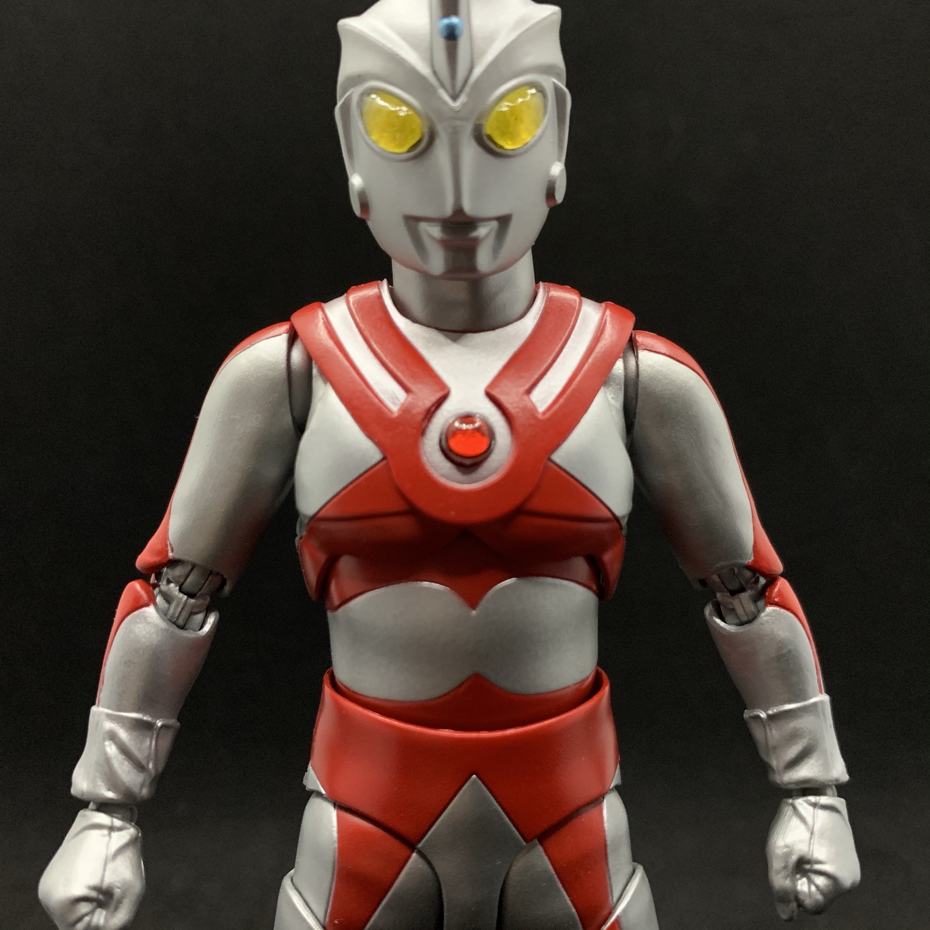 簡易レビュー】S.H.Figuarts ウルトラマンエース – Ultra-arts Fan