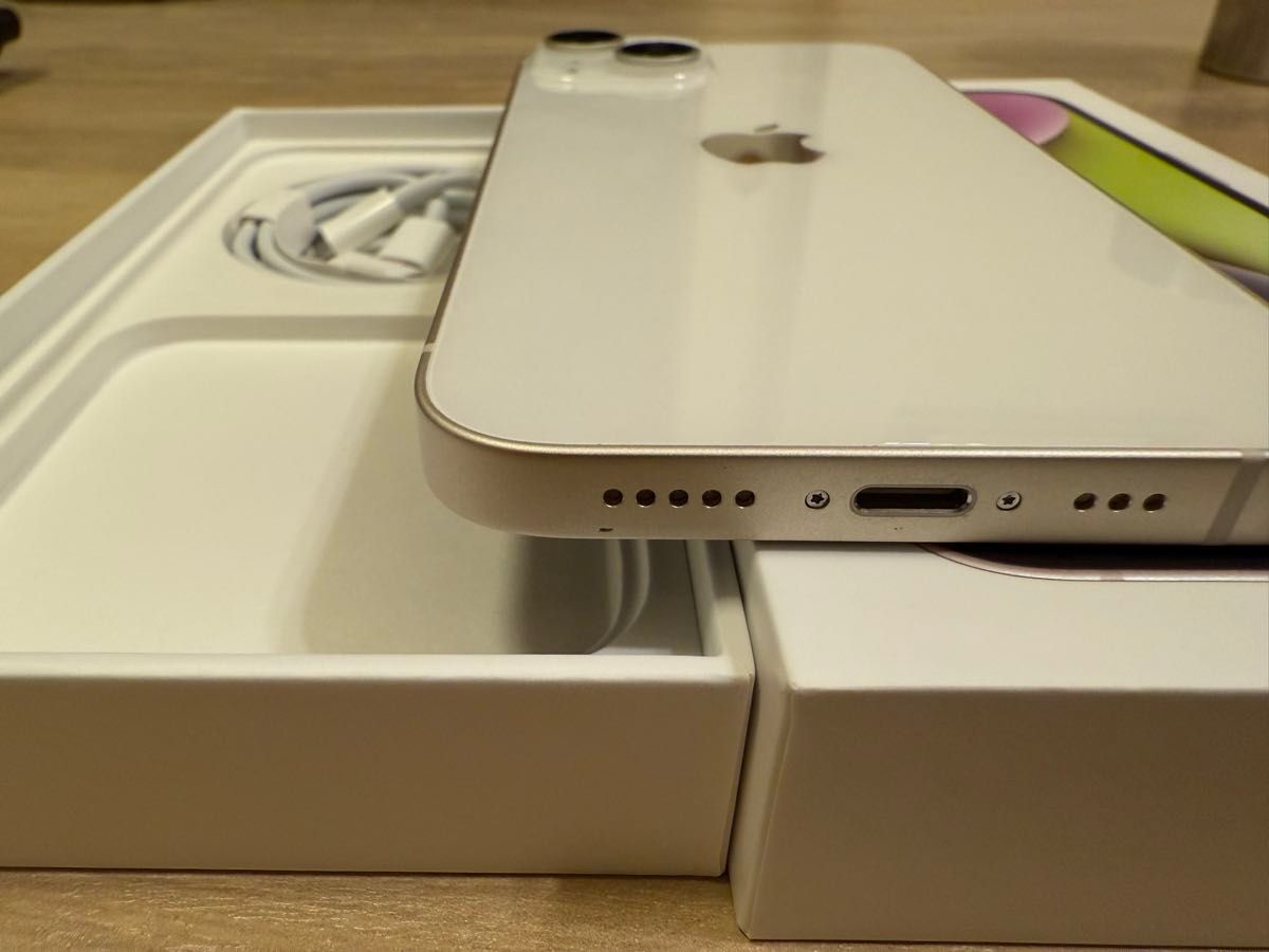 Apple iPhone 14 ホワイト 128GB 初期化済み Apple iPhone 14 128GB