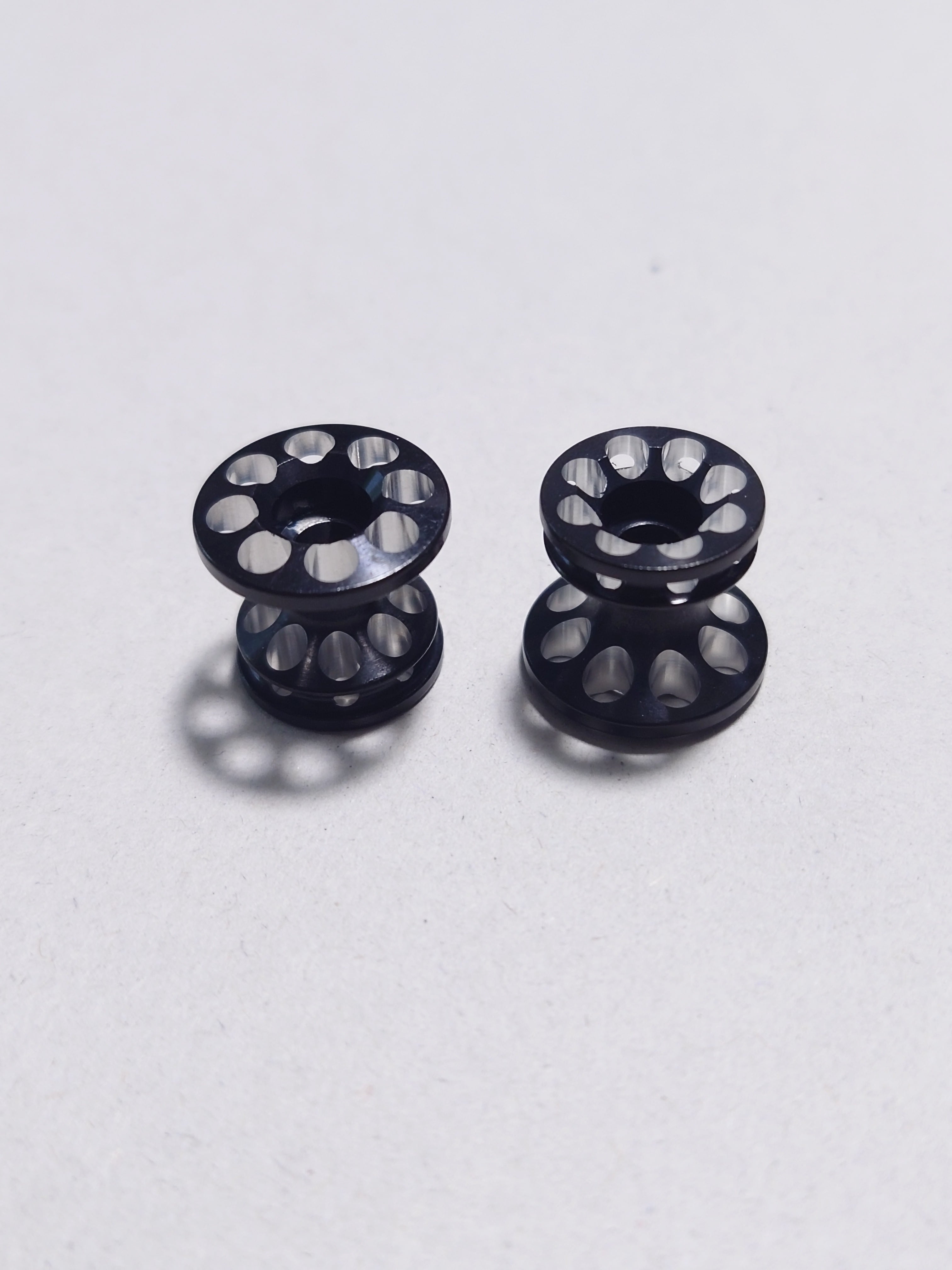 軽量13mmAA 2段アルミローラー 純正ブラック セット ミニ四駆 軽量13mm