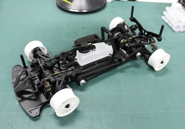 京商V-ONE R4 シャシー中古車 おまけ追加第二弾 京商V-ONE R4 シャシー