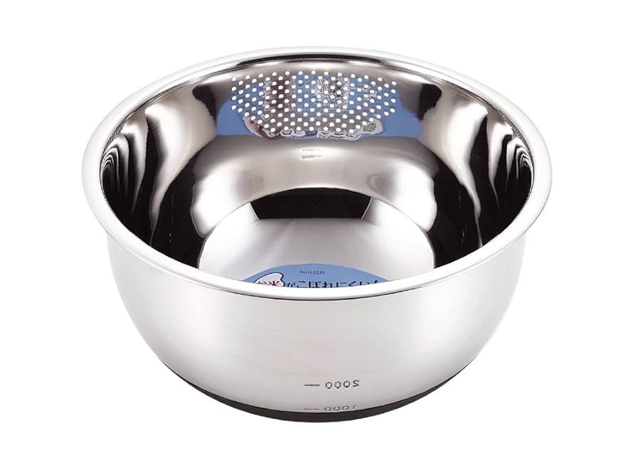 ネズミの装飾付き金属製ボウル ネズミの装飾付き金属製ボウル ネズミの