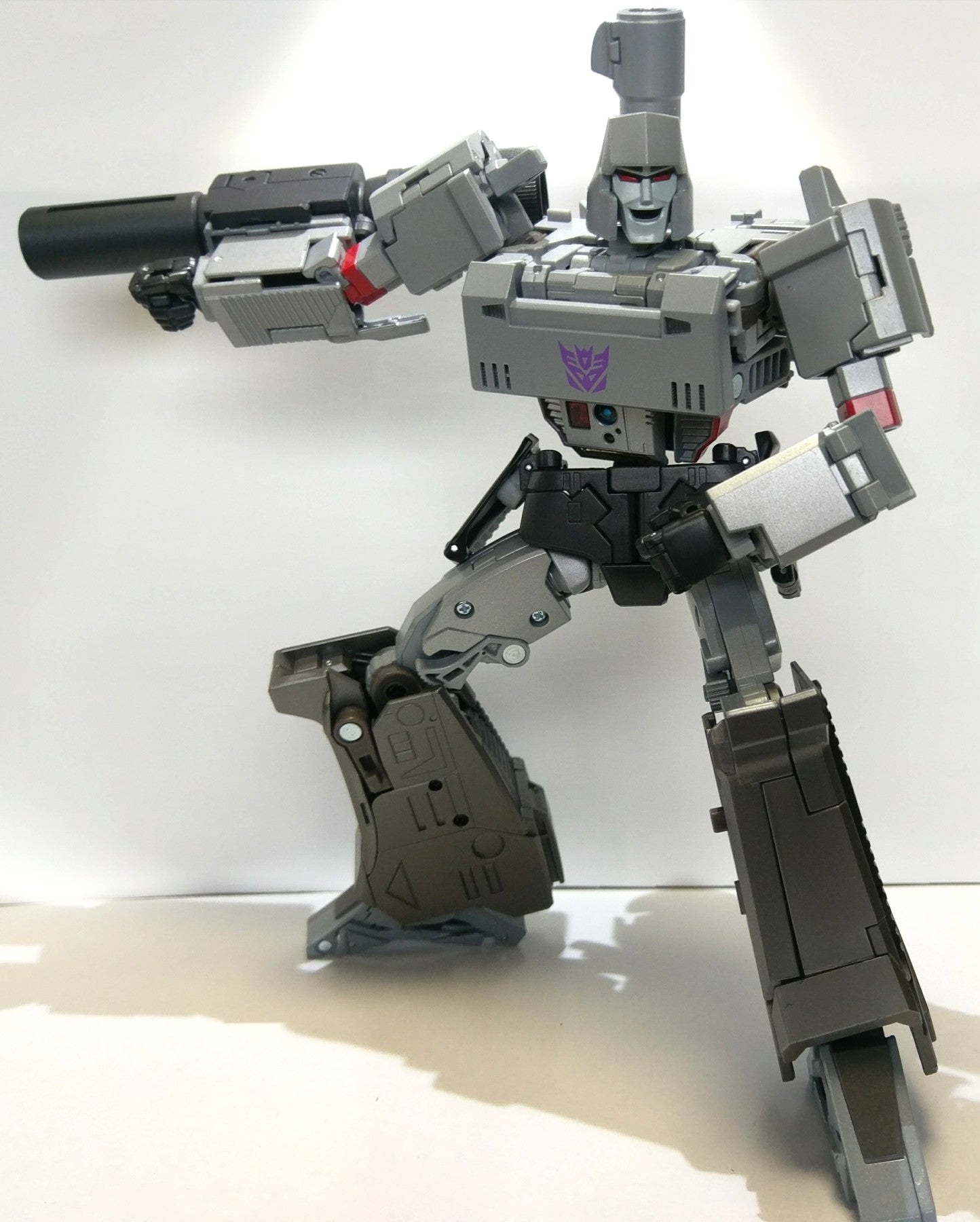 おもちゃ：MP-36 メガトロン レビュー | 雑レビューブログ