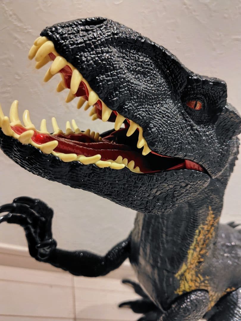 マテル　インドラプトル　ビッグサイズ Amazon.co.jp: マテル ジュラシックワールド(JURASSIC WORLD) スーパー